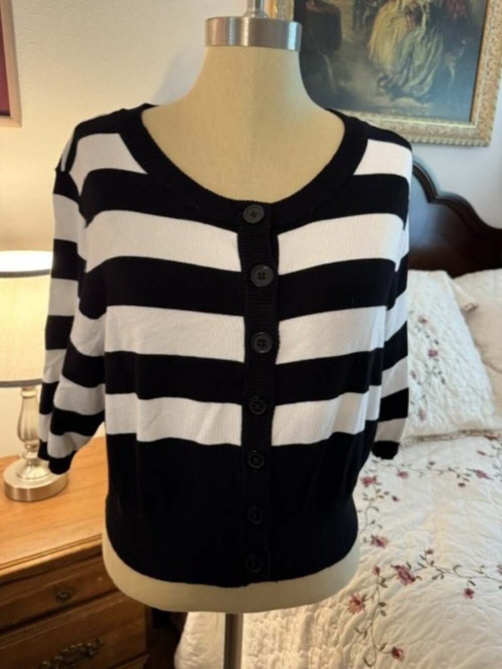 TORRID (brand RetroChic) Cropped Sweater (Size 2)